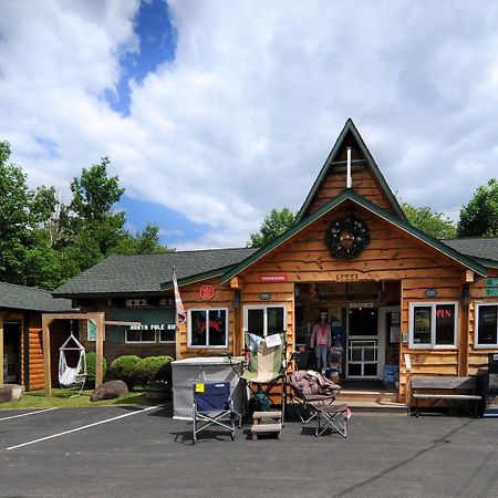 Lodge At North Pole Resorts ウィルミントン エクステリア 写真